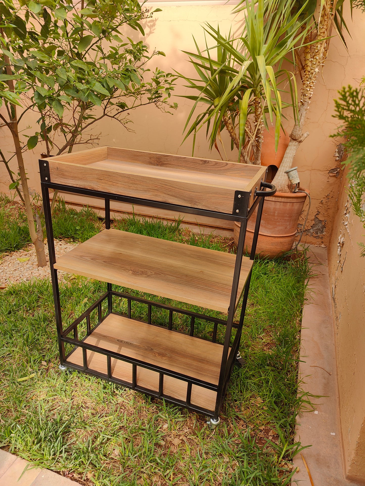 Chariot en bois 3 étage